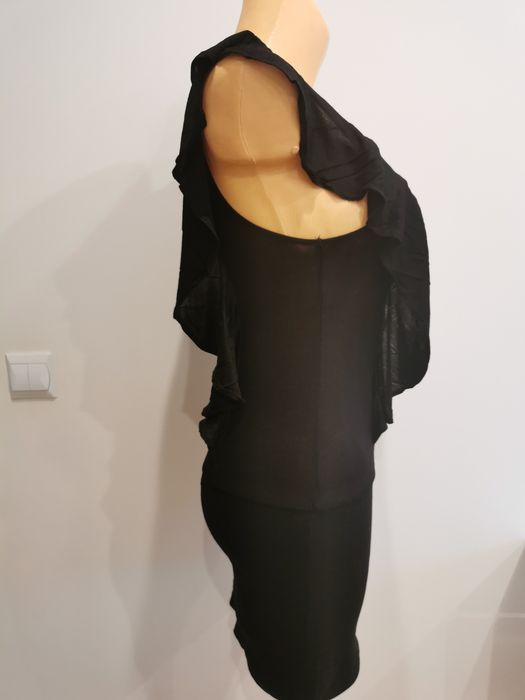 Czarna bluzka XS, z falbankami H&M, tunika, mini sukienka