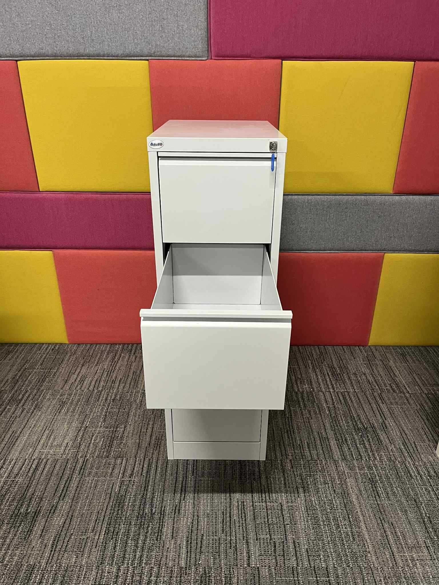 Szafa kartotekowa metalowa A4 na dokumenty Malow 128x41,5x63