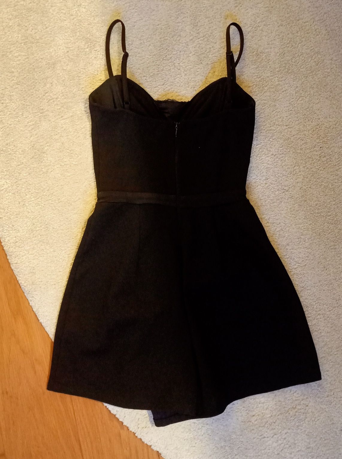 Macacão preto bershka