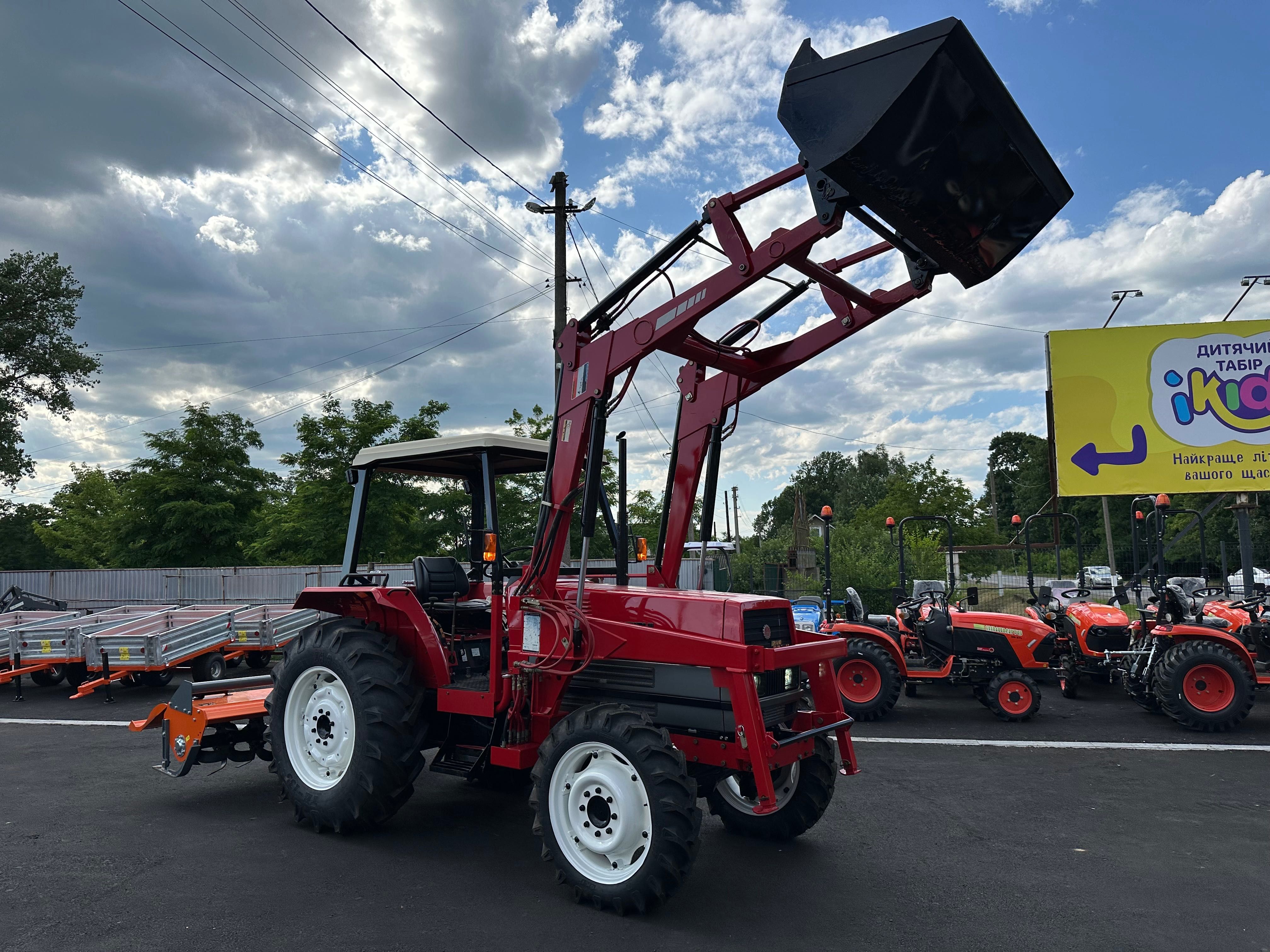 Трактор Mitsubishi MT-63 / Трактор Мітсубі6сі МТ-63