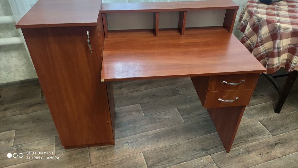 Стол письменный!