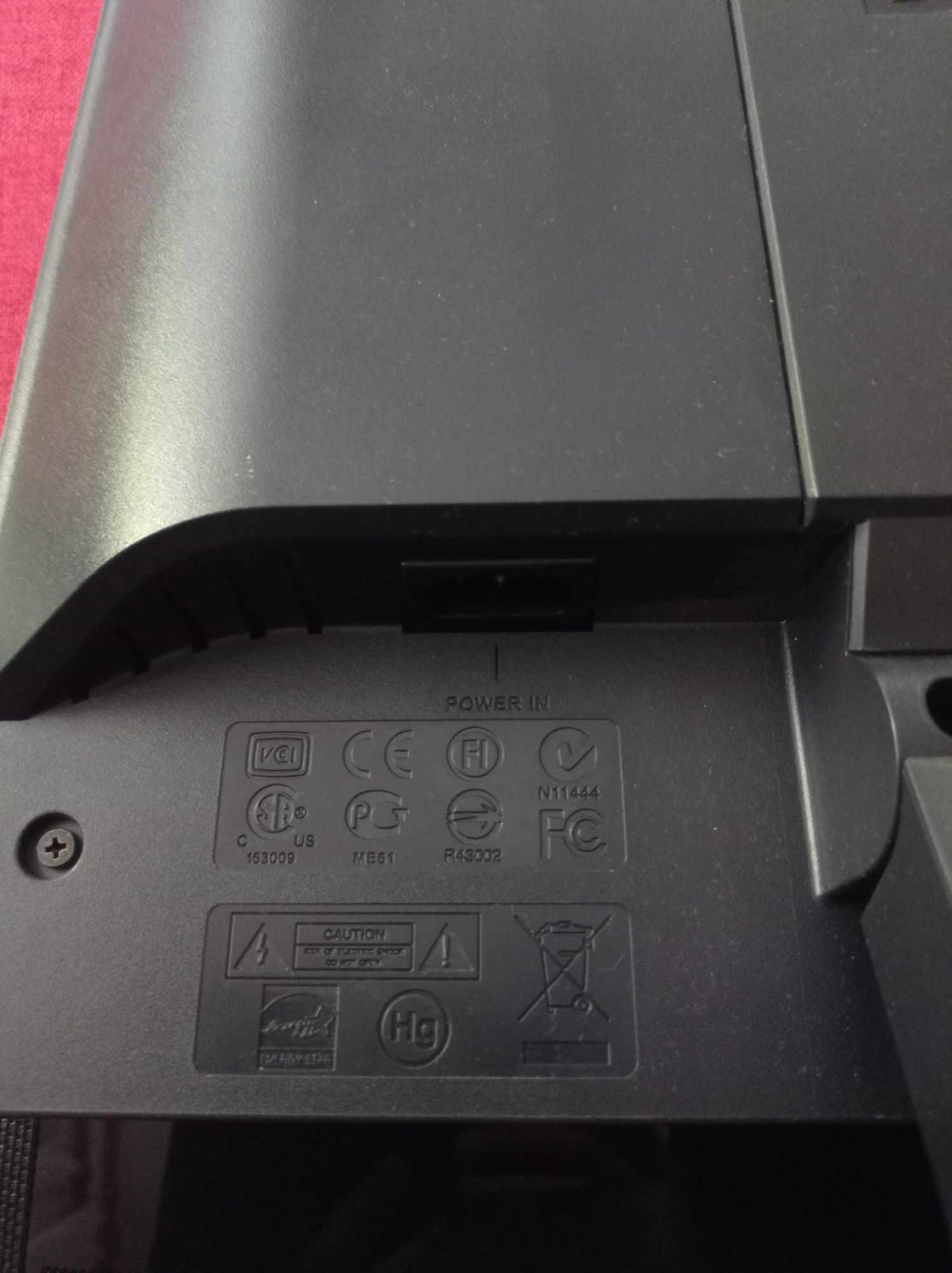 Monitor BenQ FP83GS