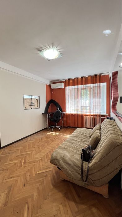 Русанівка, Березняки продаж 2х кімнатної Русанівська набережна