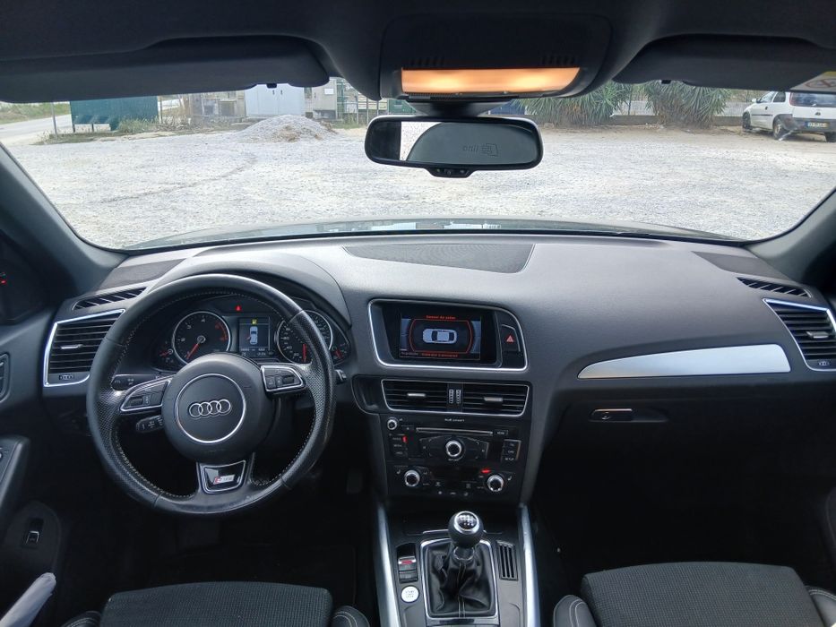 Audi Q5 2.0 S LINE