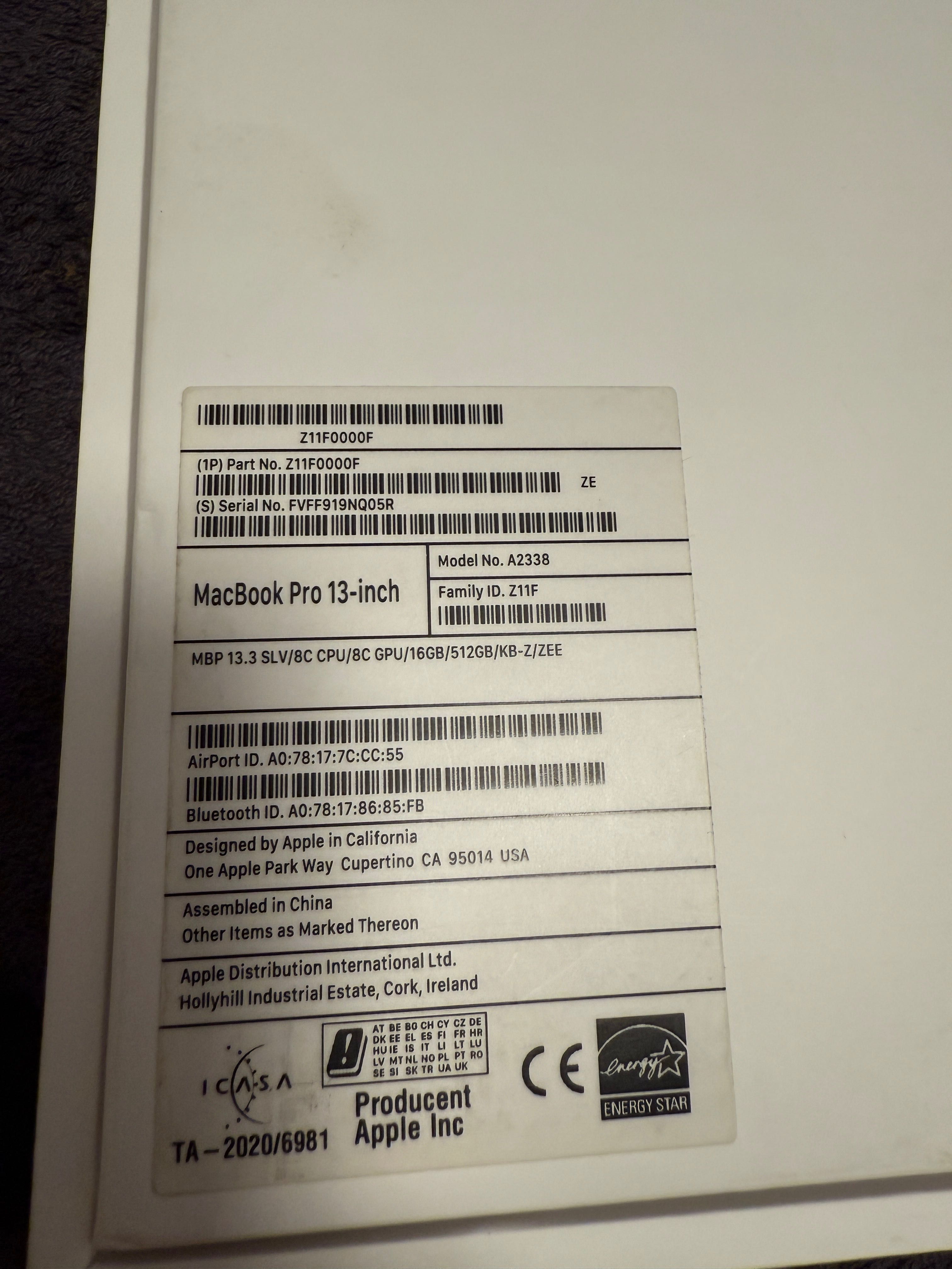 MacBook Pro M1 Z11F0000F 13,3" M1 16GB RAM 512GB SSD macOS Srebrny