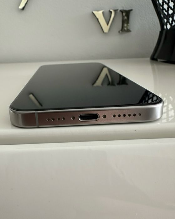 Iphone 15 Pro Max 256gb (Stan idealny)