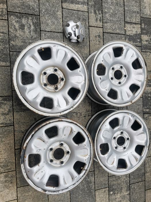 Felgi Dacia Duster 16 6,5j 5x114,3 ET 50 z
