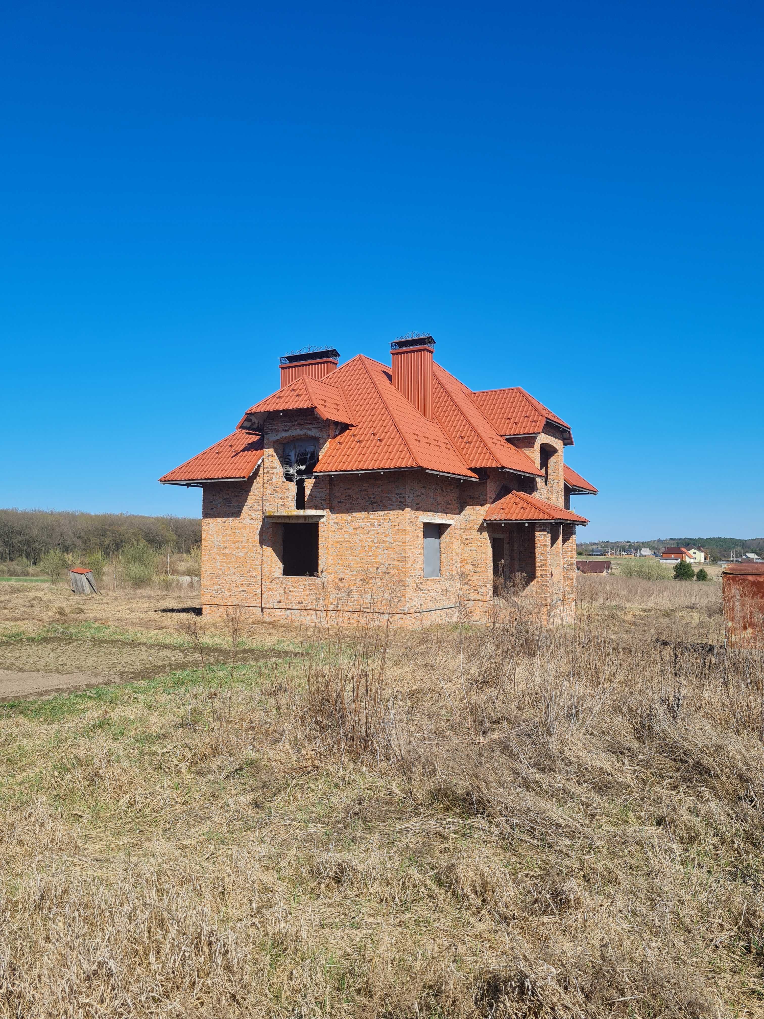 Продаж будинку по близу Луцька