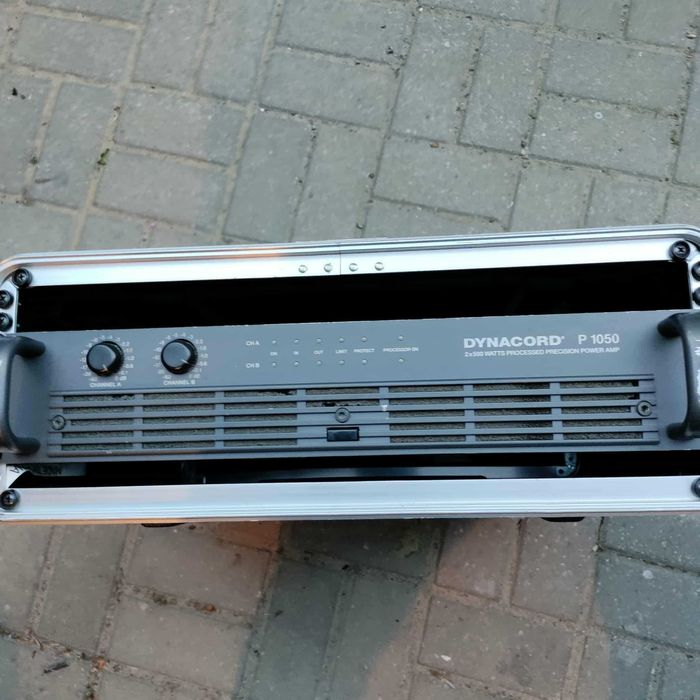Końcówka mocy Dynacord P 1050 + CASE