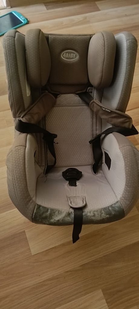 Fotelik 4 baby 0-36 kg