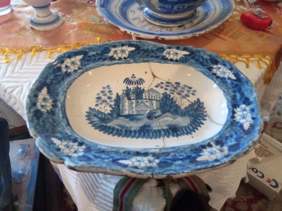 Lote de  Peças de Faiança antiga ( 7 peças )