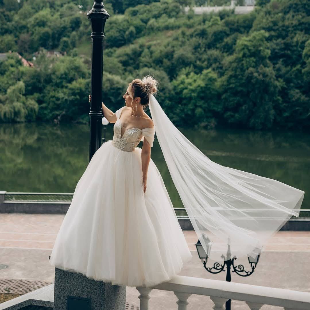 Сукня весільна від дизайнера