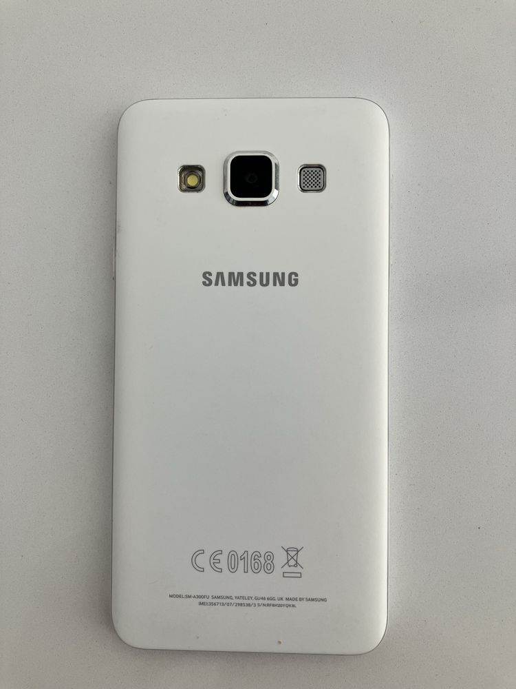 Telefon Samsung Galaxy A3 + etui gratis