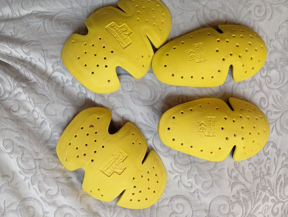 Komplet protektorów do kurtki motocyklowej