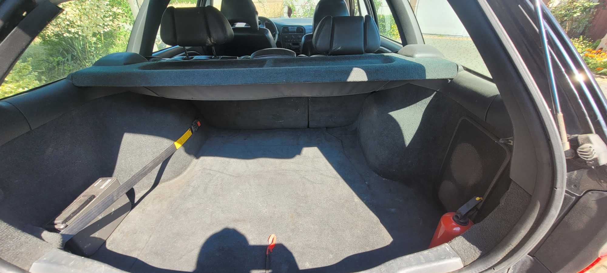 Volvo V40 1.8 2001 r.