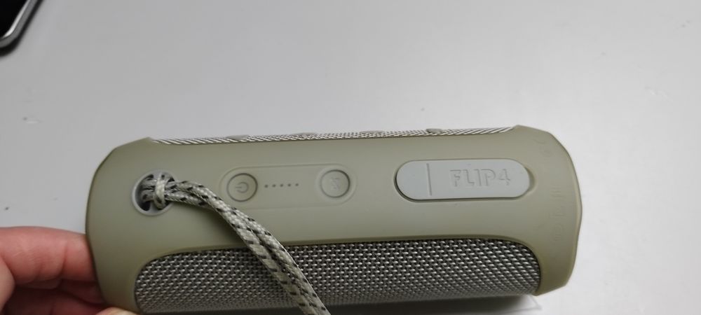 Блютуз колонка JBL