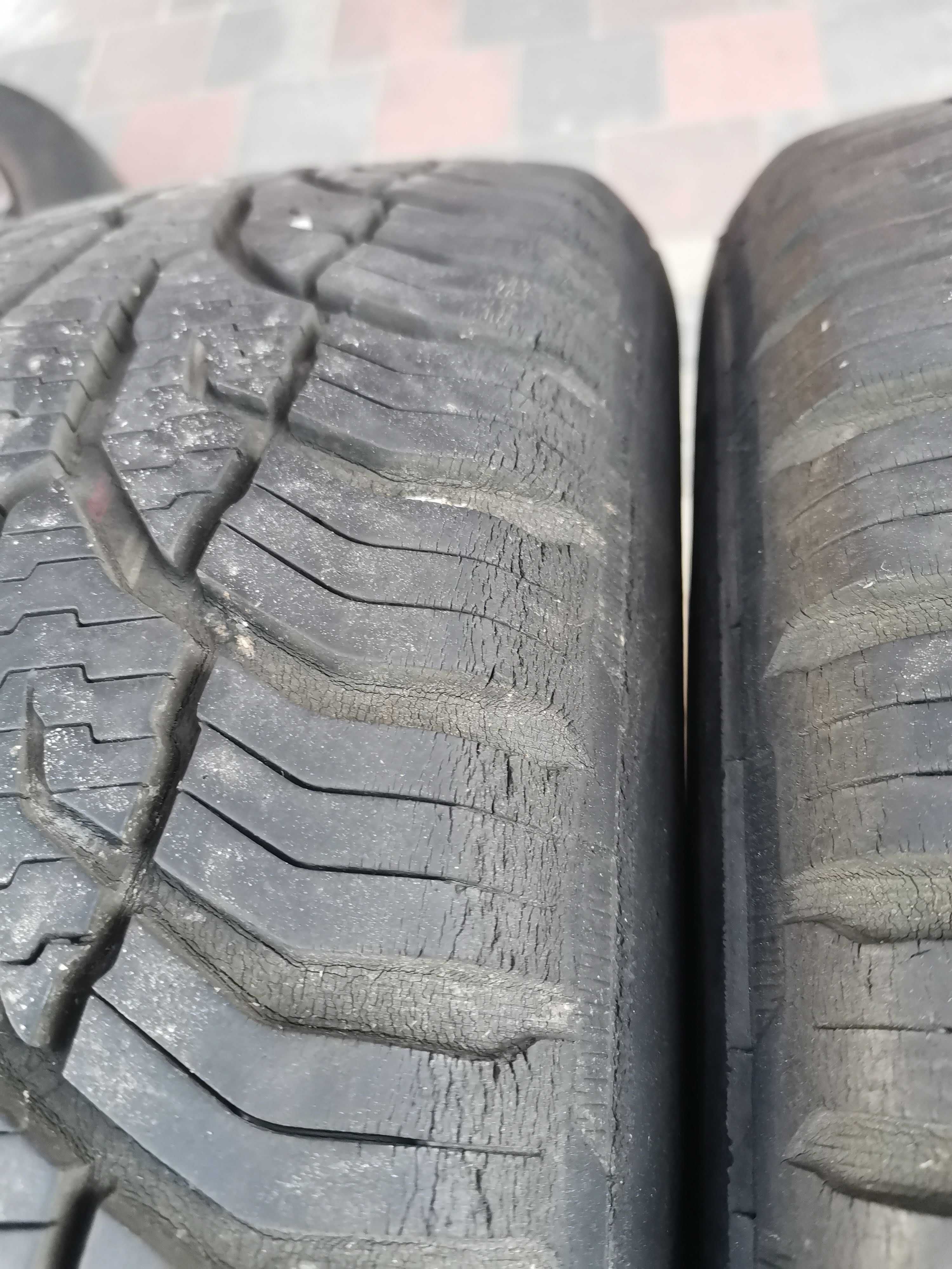 2 Opony wielosezonowe Uniroyal AllSeasonExpert 2 205/55 R17 95V XL