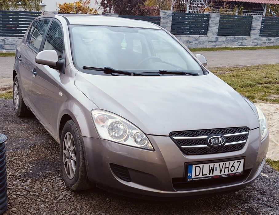Kia cee'd 1.4 2007r