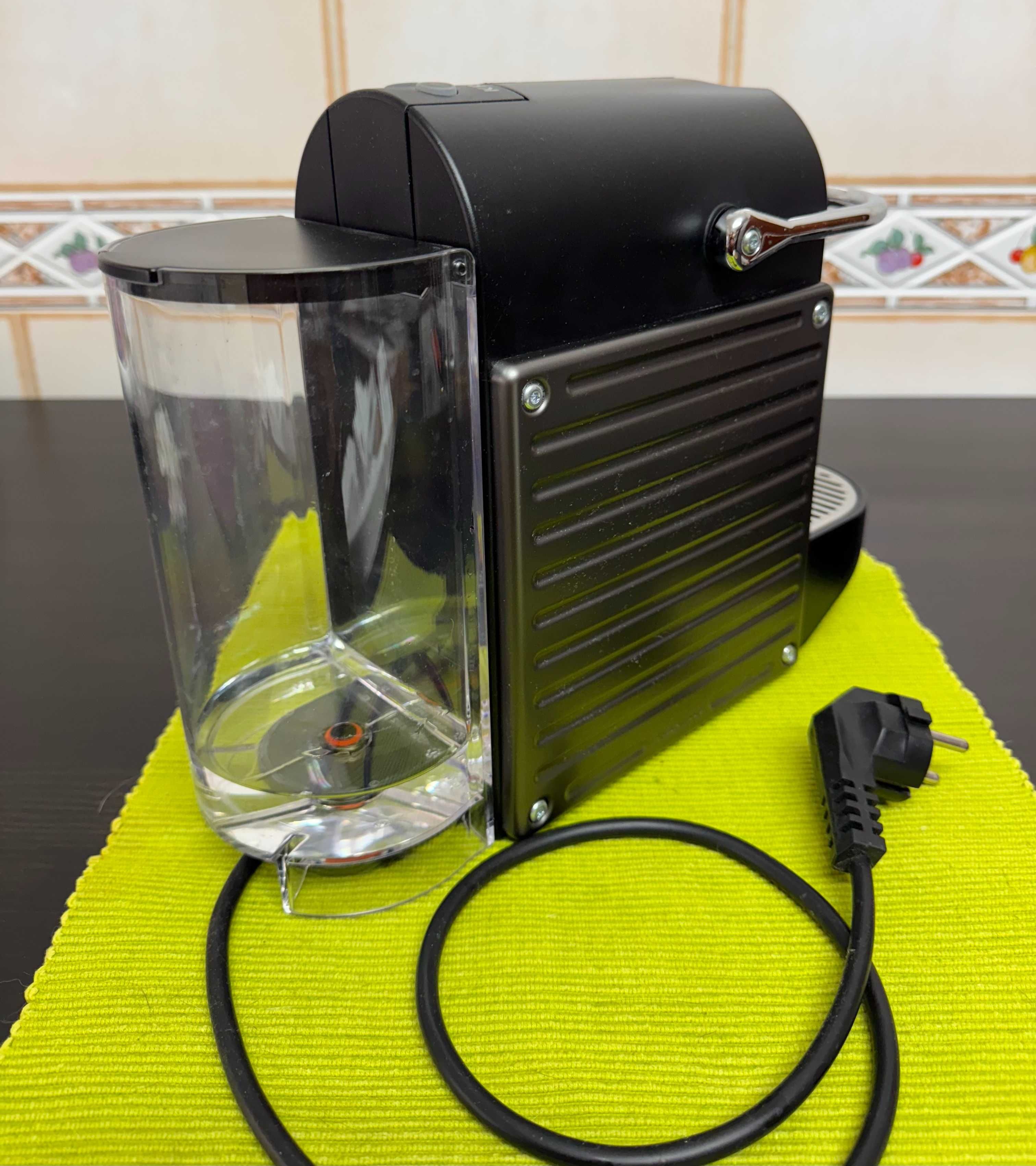Pixie Electric Titan Nespresso