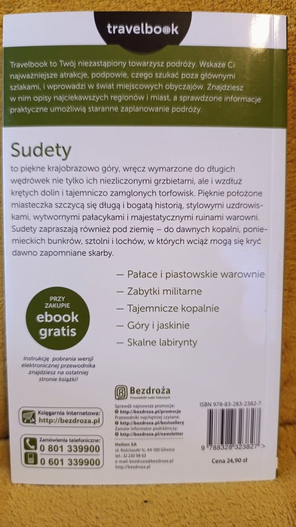 Sudety - Nowy przewodnik Travelbook Bezdroża.