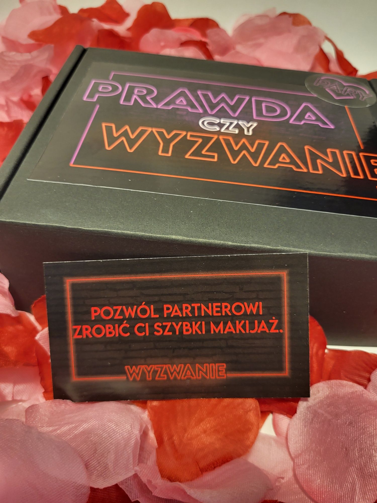 Prawda czy Wyzwanie [PARY] Prezent na Walentynki! Gra dla par.
