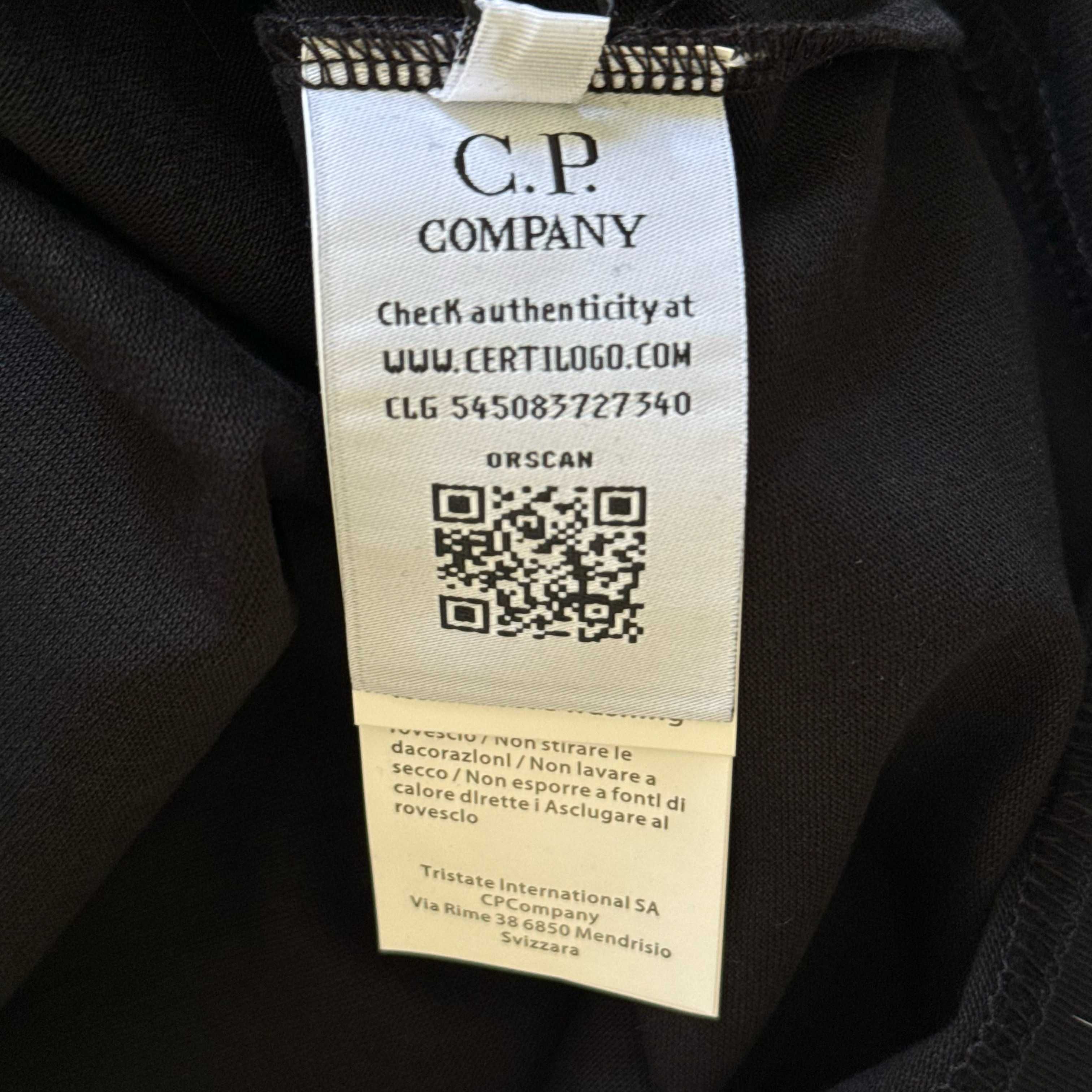 Футболка C.P. Company(M,L). Футболка Сіпі Компані у чорному кольорі.