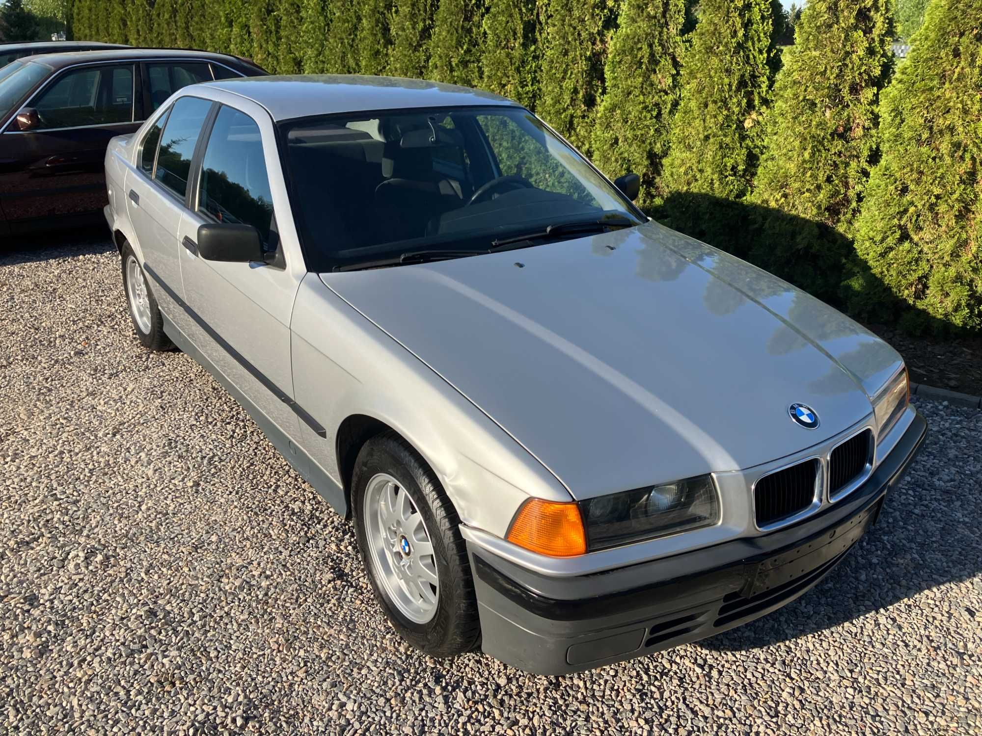 BMW 316 Sterlingsilber 99000km Oryginalny Lakier Dobra Baza Na Klasyka