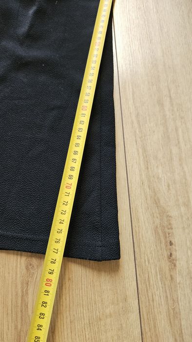 Spodnie materiałowe dzwony Urban outfitters