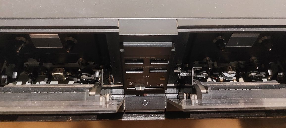 Gravador de cassetes Grundig ccf8300 mk2