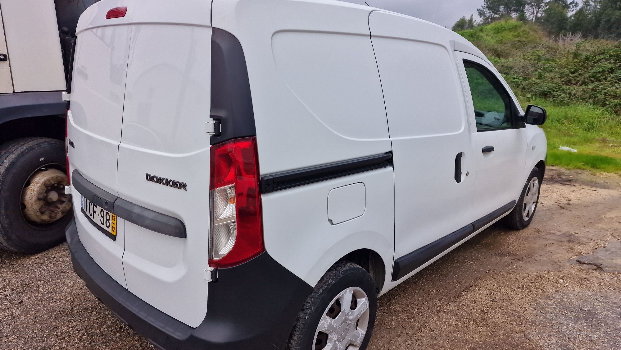 Dacia dokker de 2 lugares de 2013