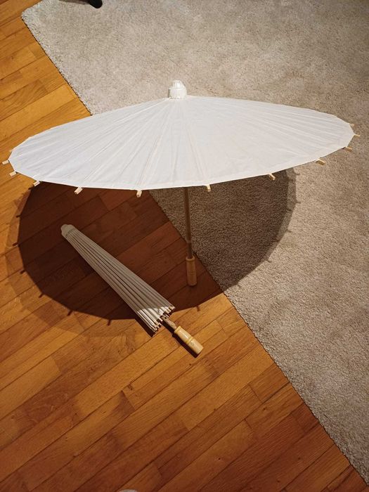 30 sombrinhas bambu/papel chinês (cor branca)