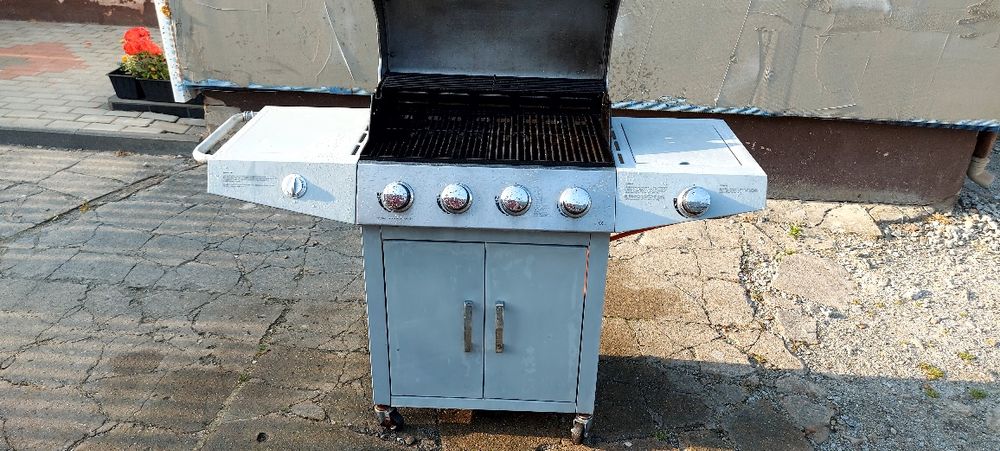 Grill gazowy  Broil-Master