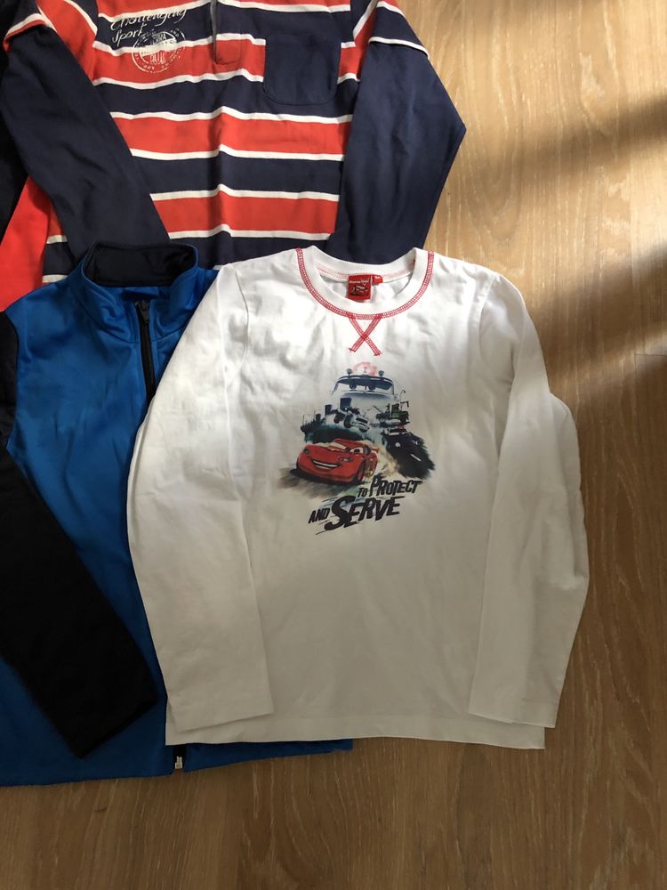 Excelente conjunto de roupa desportiva menino 7/8 anos