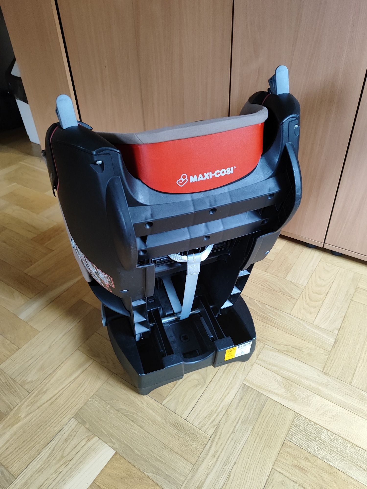 Sprzedam fotelik Maxi Cosi do 9-18 kg
