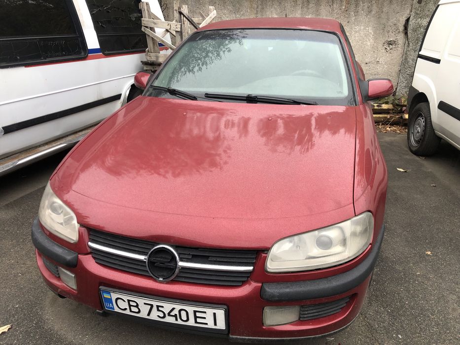 Опель Омега Б 2.0 бензин