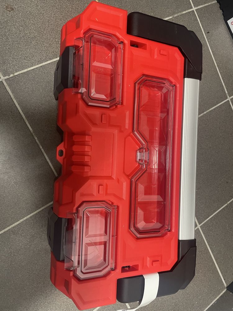 Ящик для інструменту TITAN