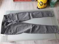 czarno-białe spodnie dżinsowe, jeans w paski XS
