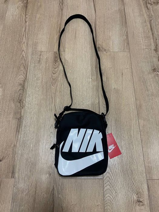 Барсетка сумка Nike Big Swoosh