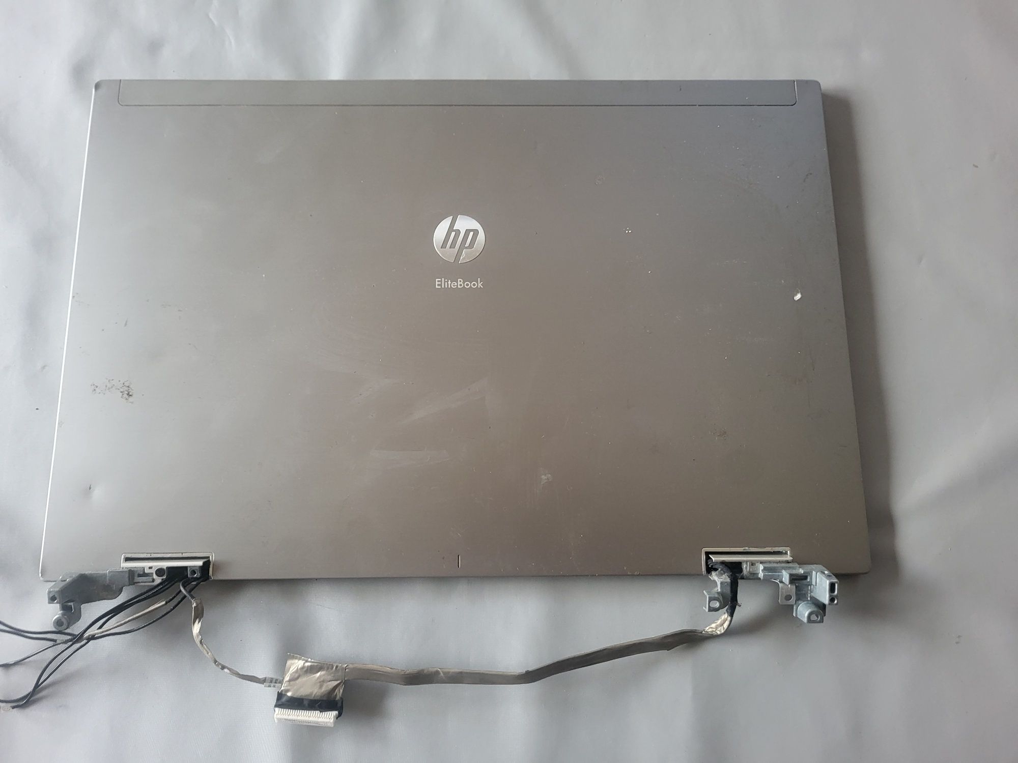 Sprzedam klapę matrycy do Laptopa HP Elitebook 8540p