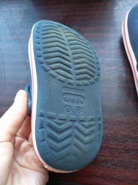 детские сандалики Crocs