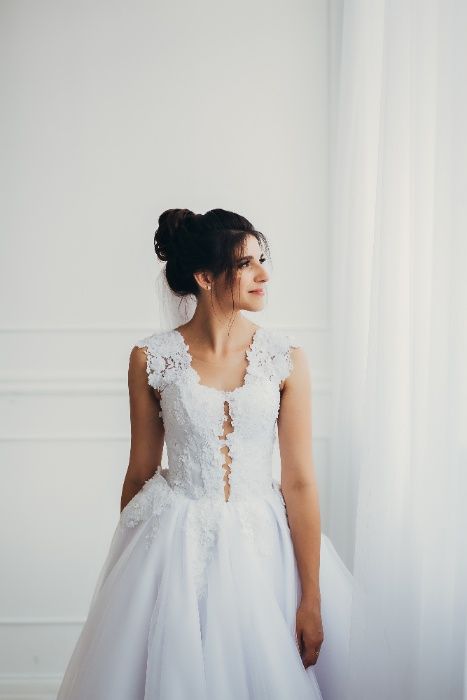 Весільна сукня/весільне плаття