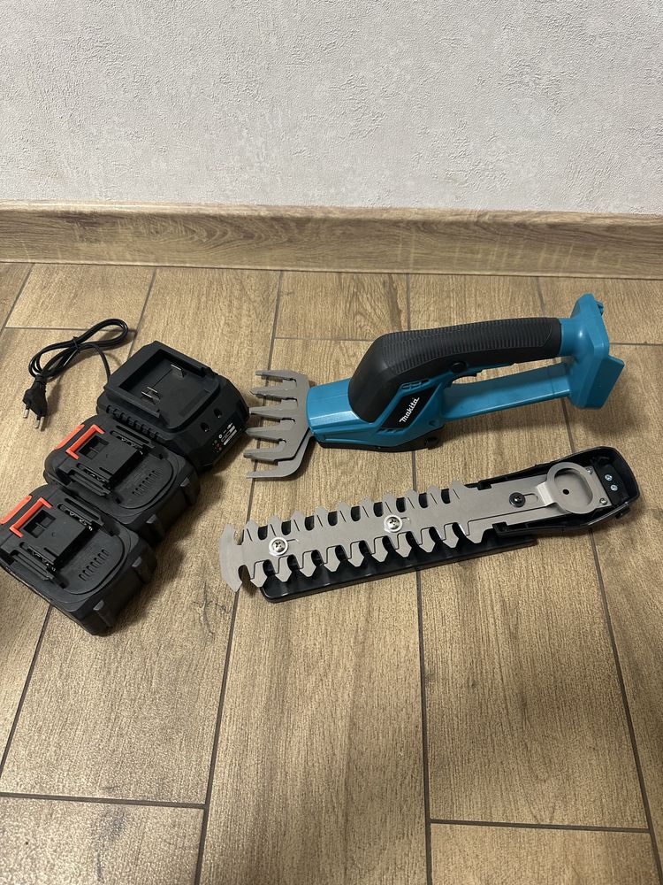 Тример кущоріз Makita