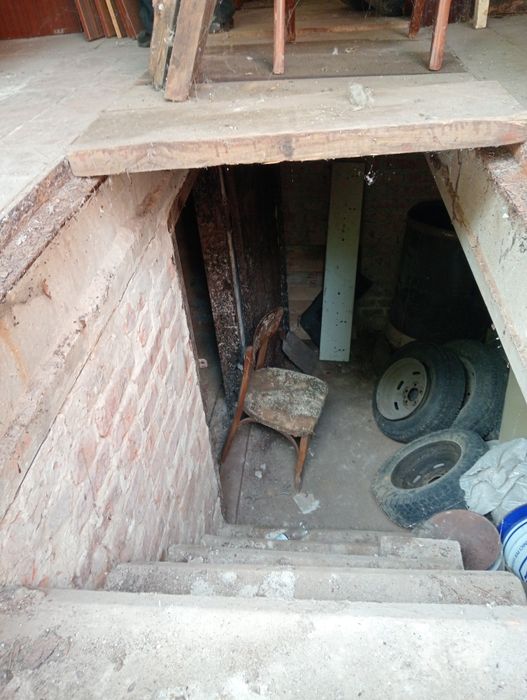 Продам гараж Районе Гущина