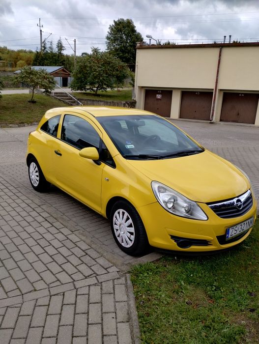 Opel Corsa D  1,2 zadbany garażowany