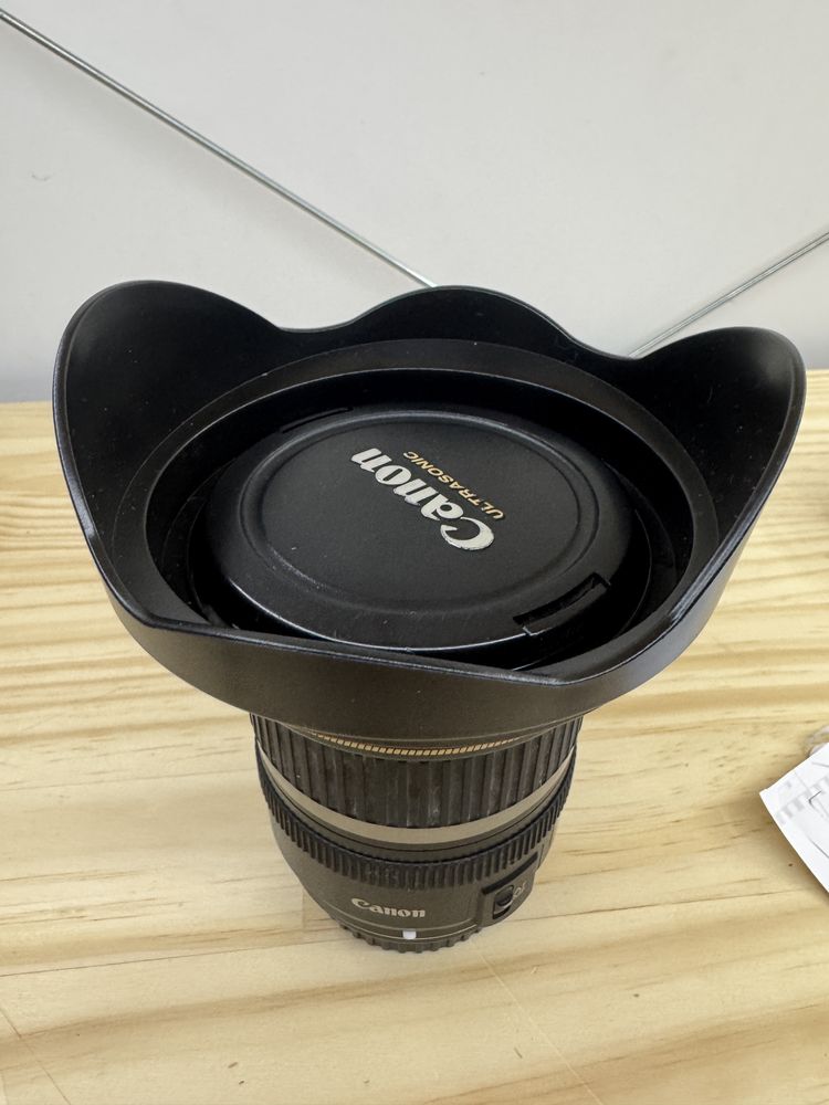 Objetiva Canon 10-22