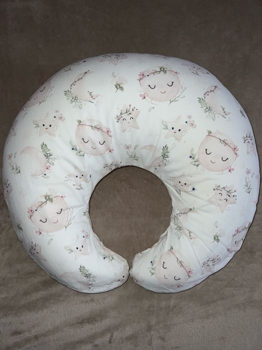 Подушка для годування