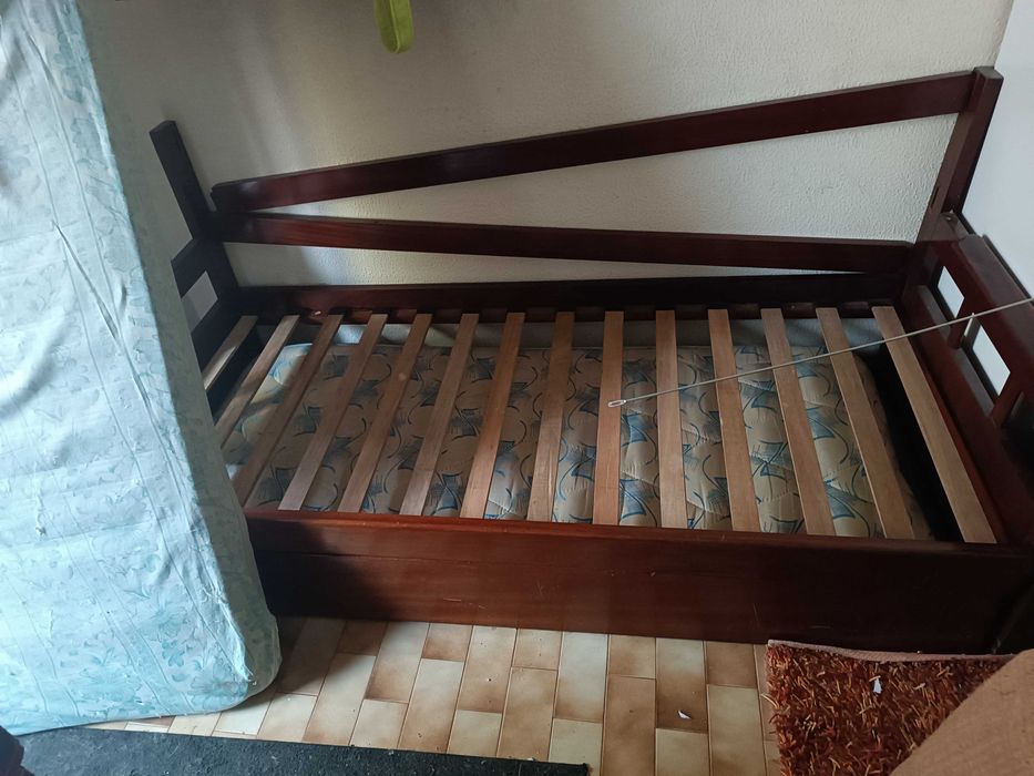 Sofá cama dois lugares