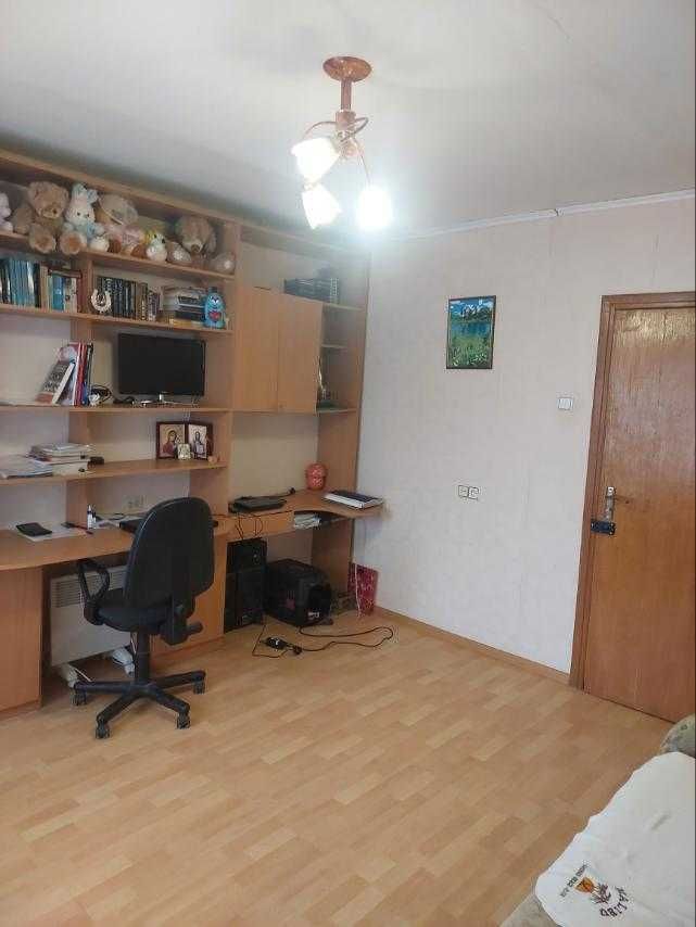 Эксклюзив! Продам 2 комн квартиру в кирпичной высотке, Одесская