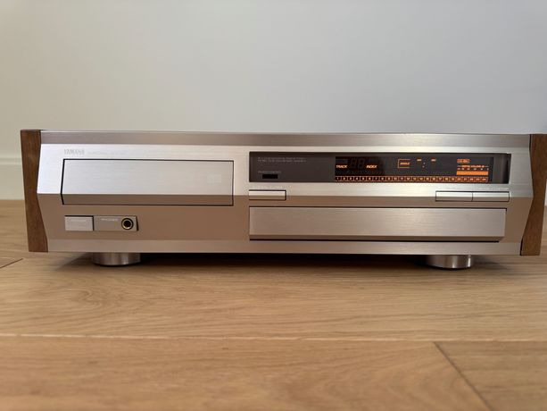 Odtwarzacz CD Yamaha CDX-2020