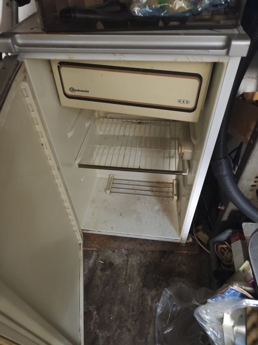 Stara lodówka !!